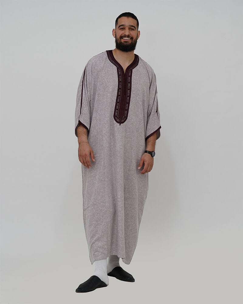 كندورة فاخرة من ثوب الكتان