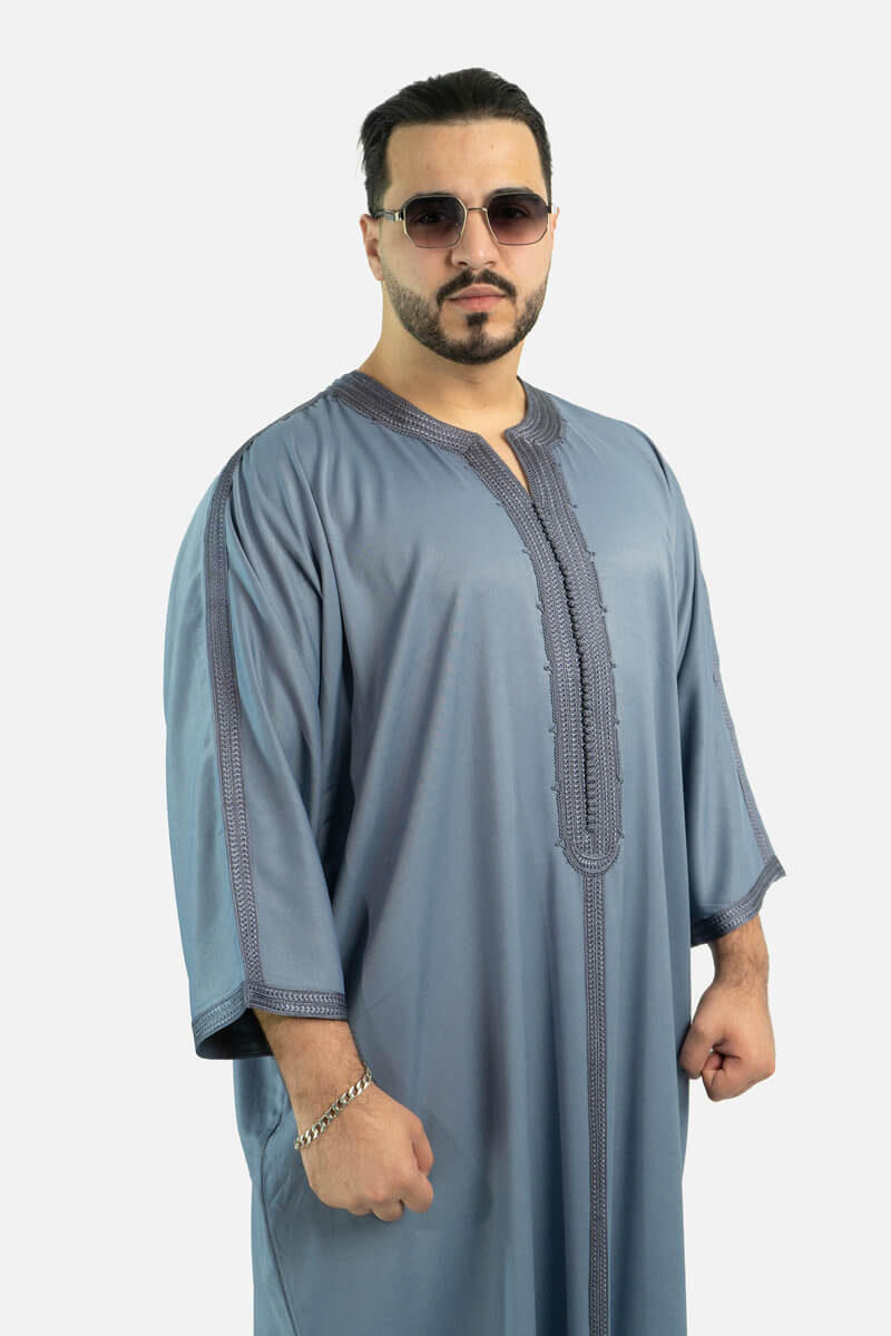 كندورة كاباردين ممتازة بطرزة 100% يدوية - رمادي