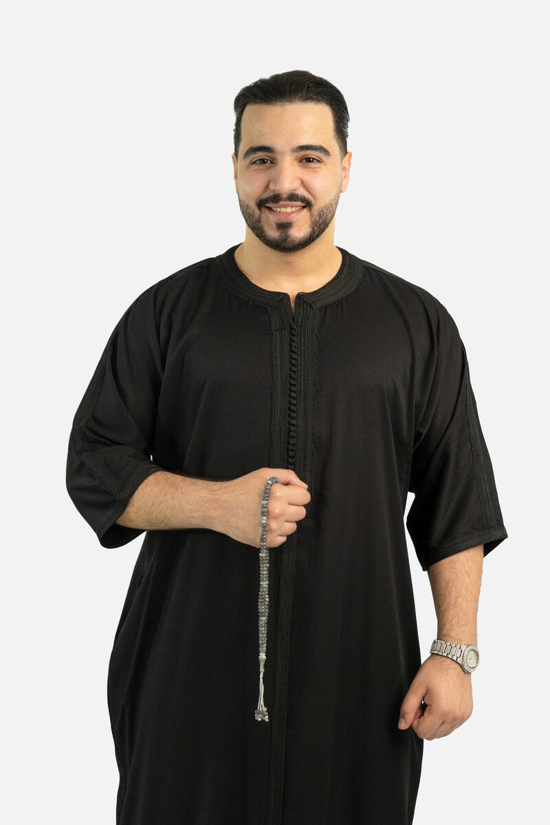 كندورة كاباردين ممتازة بطرزة 100% يدوية - أسود