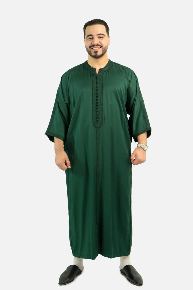 كندورة كاباردين ممتازة بطرزة 100% يدوية - أخضر ملكي