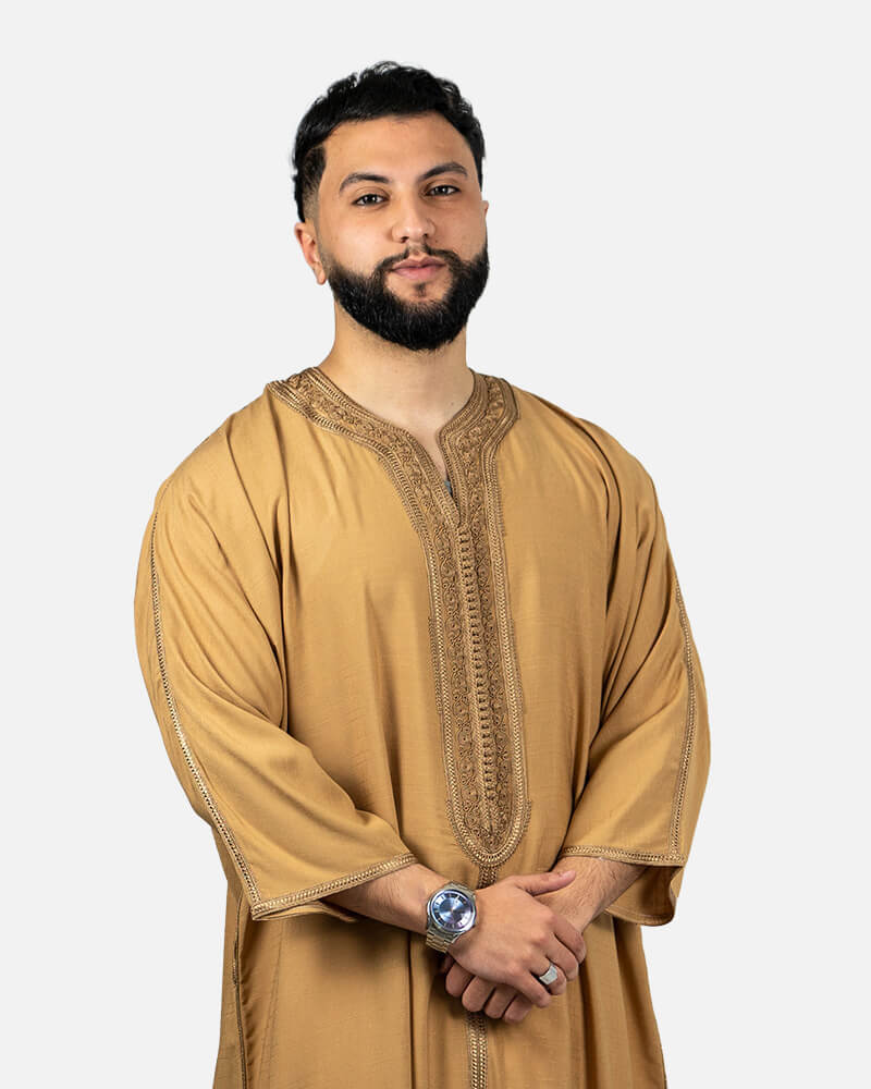 كندورة من ثوب الكتان بطرزة يدوية ـ بني فاتح