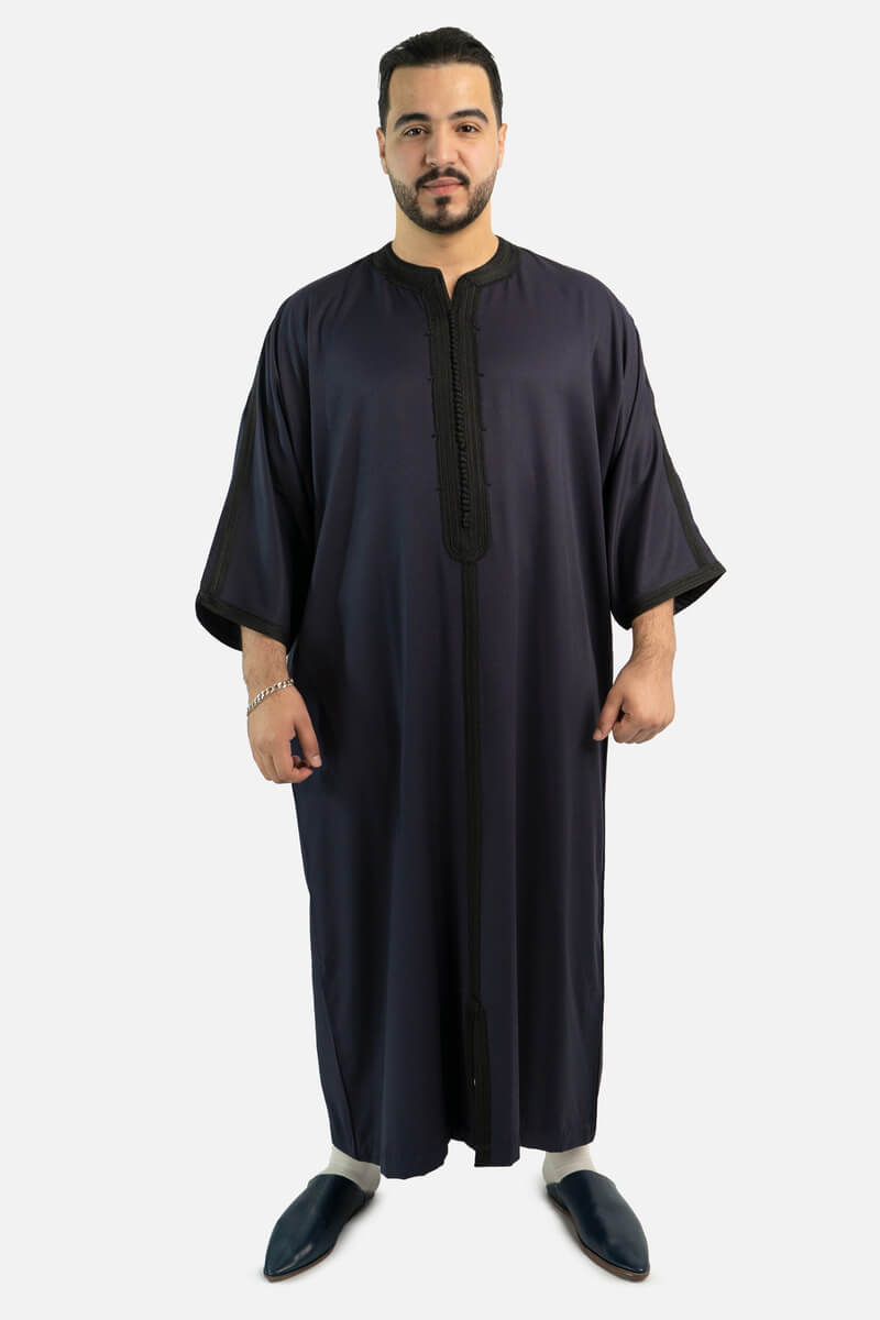 كندورة كاباردين ممتازة بطرزة 100% يدوية - أزرق ليلي