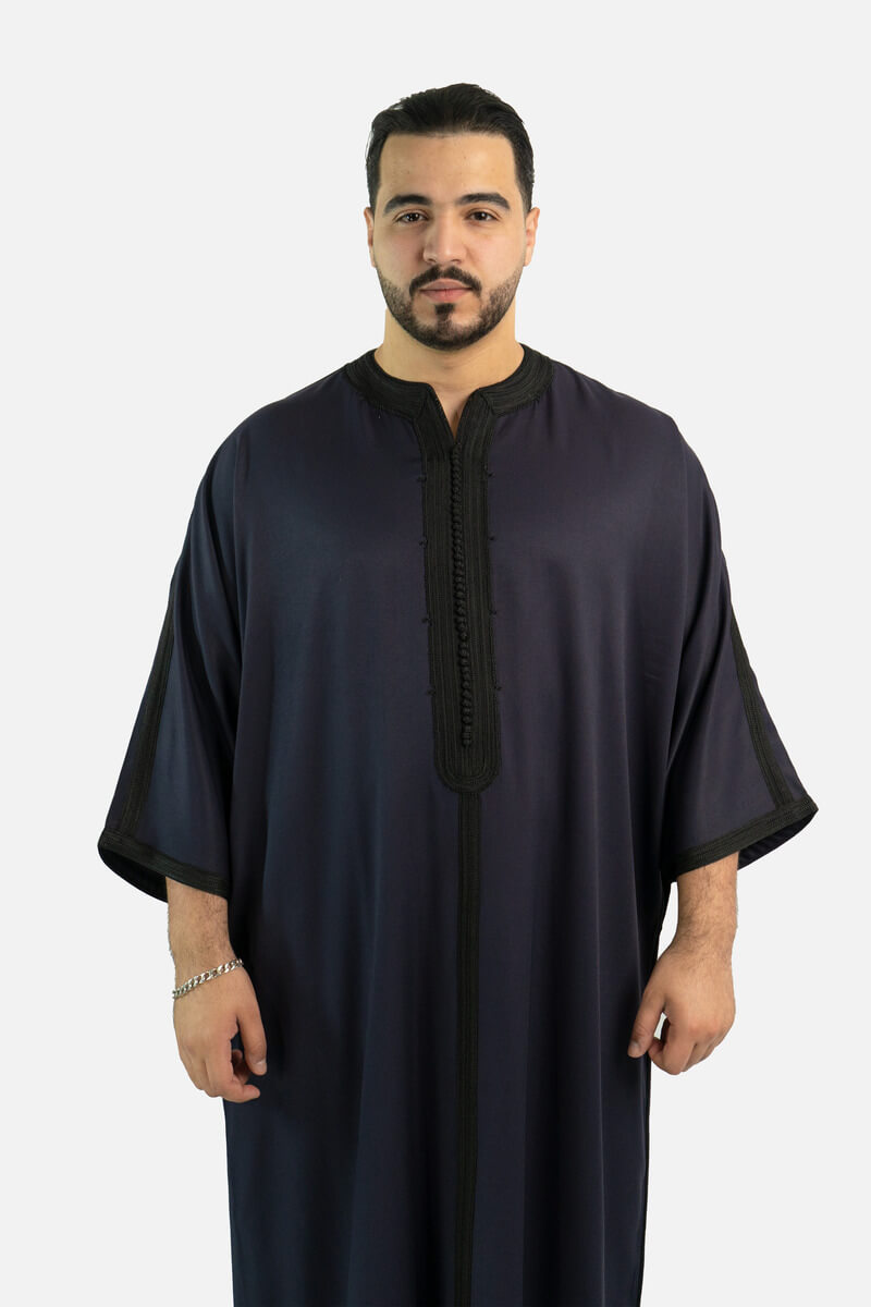 كندورة كاباردين ممتازة بطرزة 100% يدوية - أزرق ليلي