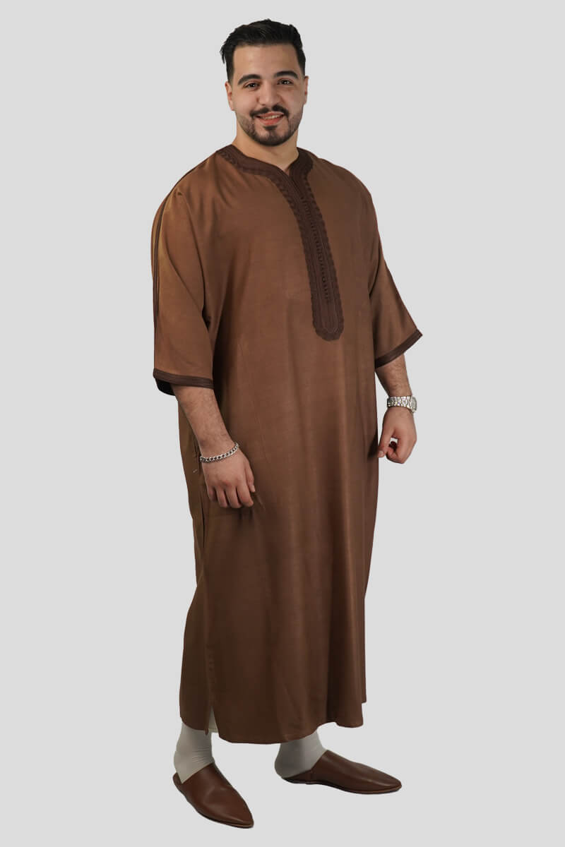 كندورة المليفة إكسترا بطرزة يدوية